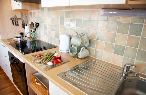 Marquixanes Maison | Maison Anis, 3 Bedrooms, Sleeps 6 - Great views of Mount Canigou!