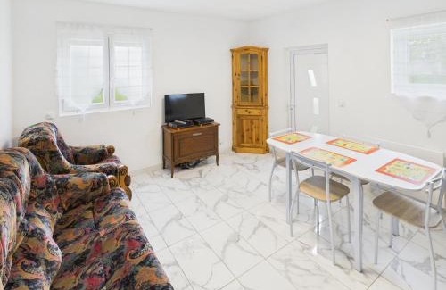 Romilly-sur-Seine Maison | Maison Appartement CARPE DIEM Jardin Privatif