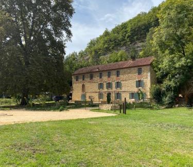 Sauveterre-la-Lemance Maison | Maison as Cambous