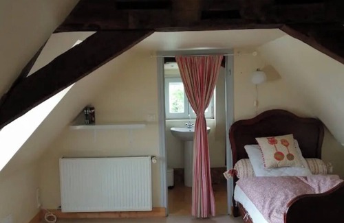 Chinon Maison | Maison Atypique Semi Troglodyte