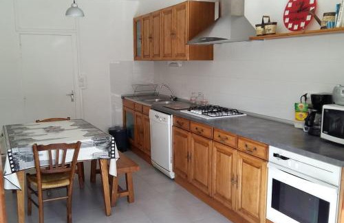 Goutrens Maison | Maison au cœur d'un petit village