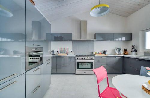 Ars-en-Re Villa | Maison au calme en lisière de forêt avec piscine chauffée