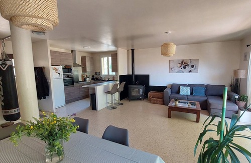 Salinelles Maison | Maison au calme sur terrain boisé - Gard