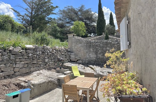 Les Baux-de-Provence Maison | Maison au centre du village, avec vue du château de la terrasse