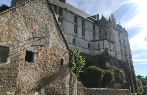 Chateaudun Maison | Maison au pied du château