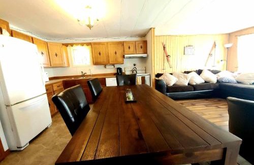 Barraute Appartement | Maison au Pied du Mont Video