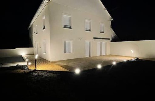 Carpiquet Maison | Maison au sein d’un corps de ferme.