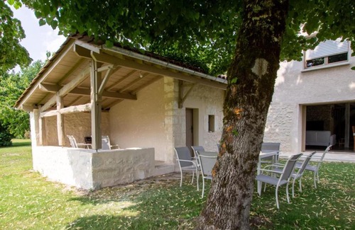 Agonac Maison | Maison Authentique avec Piscine, Étang Privatif et Confort Moderne en Dordogne - FR-1-616-332