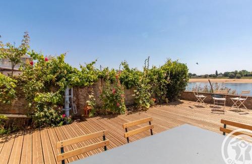Ingrandes-Le Fresne sur Loire Maison | Maison Authentique sur 3 Niveaux avec Terrasse et Vue Loire - FR-1-622-38