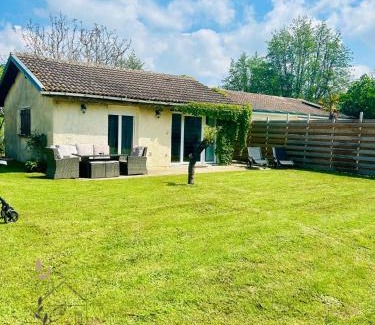 Izon Appartement | Maison avec accès au lac