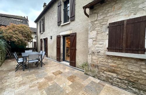 Souillac Centre Maison | Maison avec cour intérieure