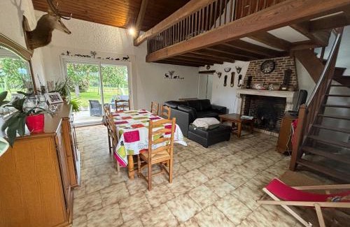 Saint-Bonnet-Troncais Maison | Maison avec jardin clos, à quelques pas de la forêt de Tronçais