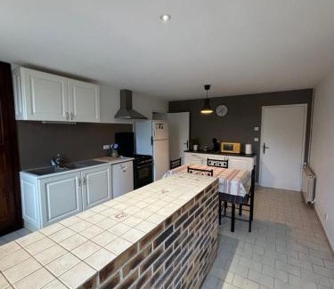 Saint-Bonnet-Troncais Maison | Maison avec jardin clos, à quelques pas de la forêt de Tronçais