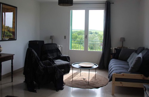 Tanlay Maison | Maison Avec Grand Jardin et Terrasse Proximité de Châteaux et Sites D'exception