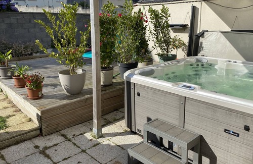 Locmaria-Plouzane Maison | maison avec jacuzzi près des plages