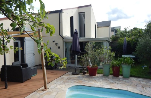 Croissy-Beaubourg Maison | Maison avec piscine idéale pour famille, proche Disney et Paris