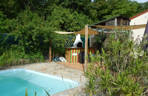 Croissy-Beaubourg Maison | Maison avec piscine idéale pour famille, proche Disney et Paris