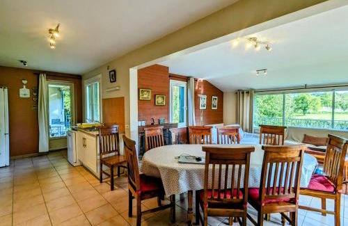 Haironville Maison | Maison avec piscine chauffée, tennis gratuit, 5 chambres en bord de rivière - Haironville, France - FR-1-585-34