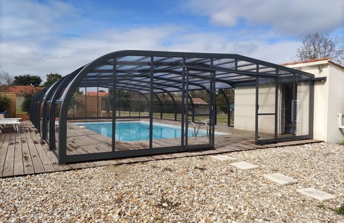 Avrille Maison | Maison avec piscine privée à 10 minutes des plages