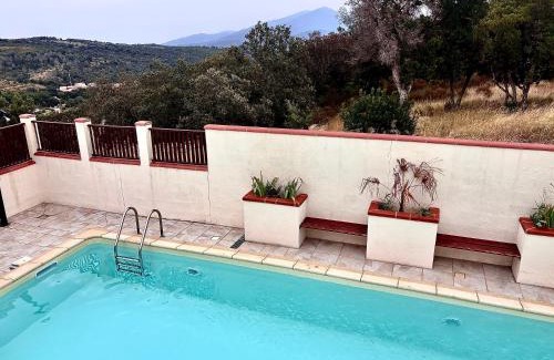 Vives Maison | Maison avec piscine VIVES 8 couchages 4 chambres