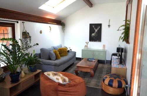 Mercury Maison | Maison avec vue Montagne pour les amateurs de Vélo VTT et Randonnées Massages sur rendez-vous