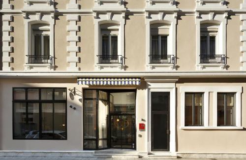 Quartier Chorier-Berriat Hôtel | Maison Barbillon Grenoble - Centre Gare