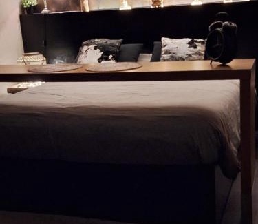 Zonhoven Lit Et Petit-Déjeuner | Maison Beau