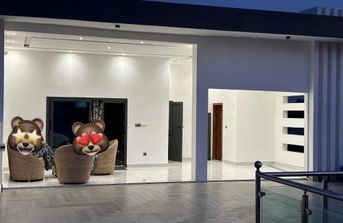 Porto-Novo Appartement | Maison blanche