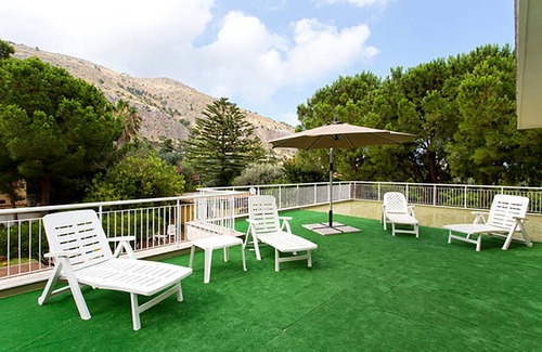 Partanna Appartement | Maison Blanche très proche de la plage de Mondello