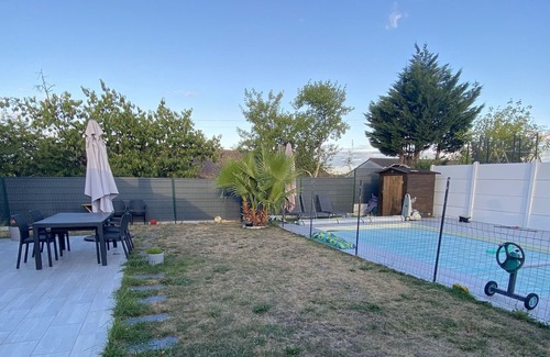 Artigues-pres-Bordeaux Maison | Maison Climatisée Avec Piscine Proche de Bordeaux