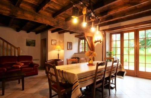 Saint-Etienne-de-Baigorry Maison | Maison charmante a Saint Etienne de Baigorry avec spa