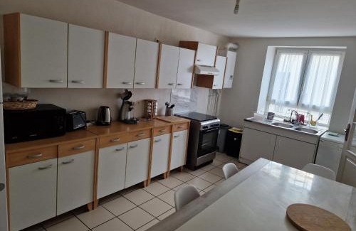 Luneville Maison | Maison calme avec 3 chambres, proche centre-ville Lunéville & gare, accès facile à Nancy - FR-1-584-106