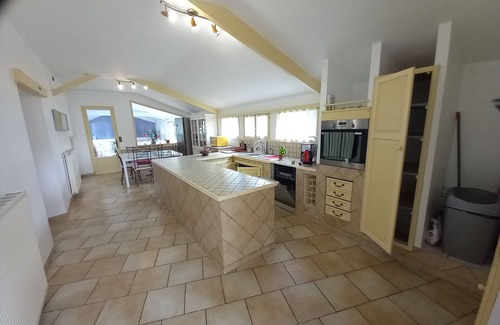 Montayral Maison | MAISON CAMPAGNE DANS SITE REPOSANT ! AVEC DE BEAUX ESPACES DE VIE ! PISCINE