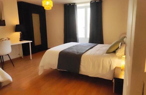 La Bouexiere Maison | Maison centre bourg L'écrin vatosoa 7 à 9 voyageurs