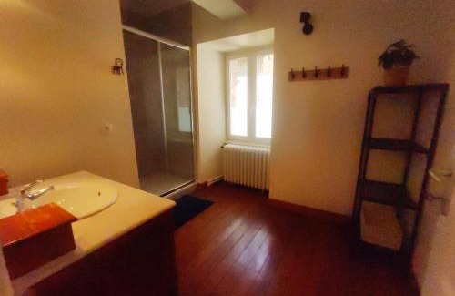 La Bouexiere Maison | Maison centre bourg L'écrin vatosoa 7 à 9 voyageurs