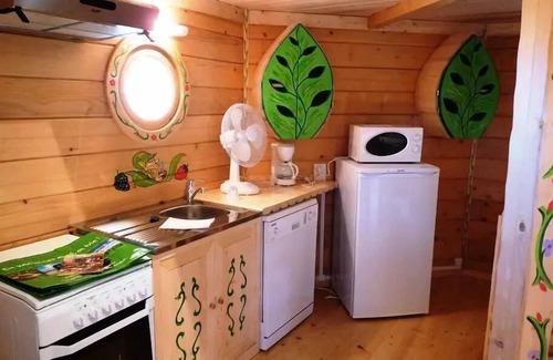 Dienne Cabine | Maison Champignon 2 Bedrooms 6 people