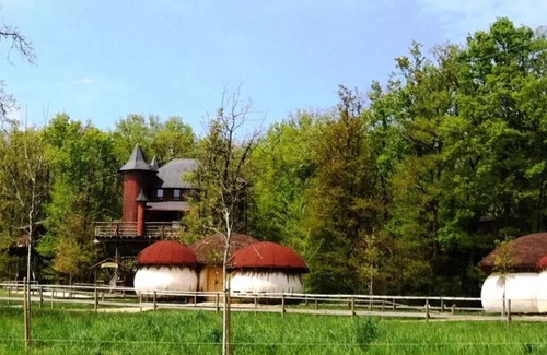 Dienne Cabine | Maison Champignon 2 Bedrooms 6 people