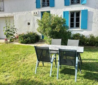 Antezant-la-Chapelle Maison | Maison charmante à Antezant-la-Chapelle avec jardin
