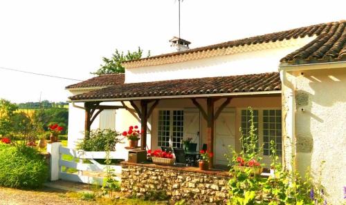 Lannes Maison | Maison charmante à Lannes avec terrasse et jardin, animaux acceptés