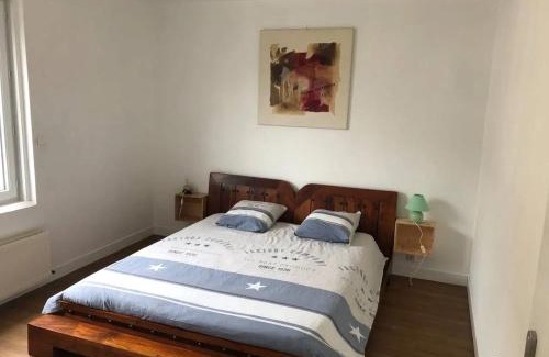 Valognes Maison | Maison charmante en centre-ville de Valognes, pour 10 pers