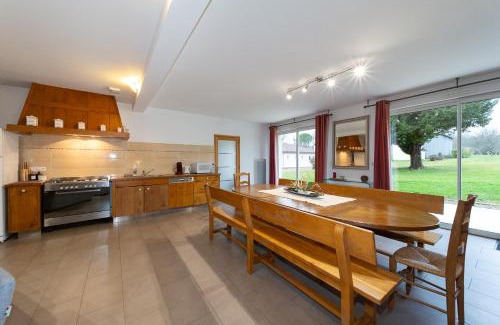 Saint-Ciers-du-Taillon Maison | Maison Chelona Peinte - nature & calme - Chelona'Loc