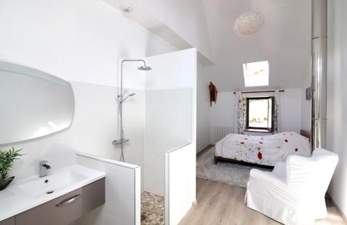 Thegra Maison | Maison confortable à Thégra avec grand jardin, idéale pour familles.