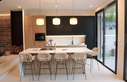 Vielle-Chapelle Maison | Maison contemporaine avec piscine à deux pas des plages et calanques