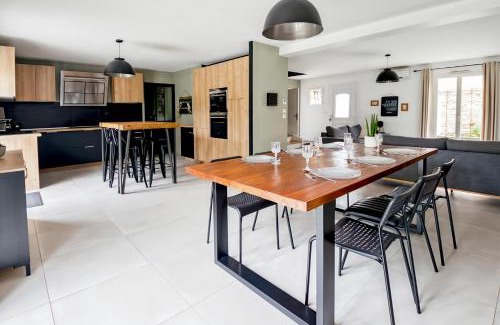 Le Plessis-Feu-Aussoux Maison | Maison Cosy Campagne, Terrasse & Spa