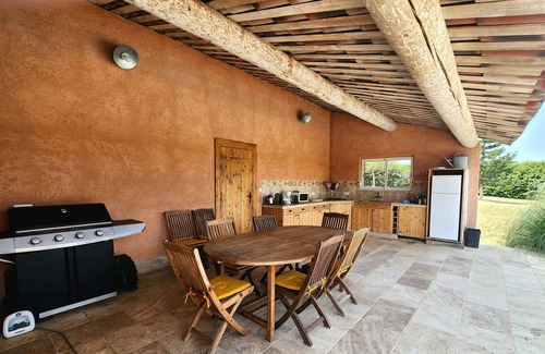 Brunet Maison | Maison D'été Avec Piscine au Coeur des Lavandes
