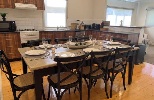 Nerrina Maison | Maison d'Aurum A Pet Friendly and Family Friendly Heritage house
