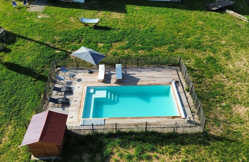 Saint-Colomb-de-Lauzun Maison | Maison de campagne au calme avec piscine sécurisée