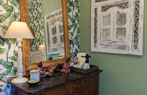 Saint-Victor-sur-Arlanc Lit Et Petit-Déjeuner | Maison d'hôtes rénovée avec table d'hôte dans la campagne Altiligérienne - FR-1-582-522
