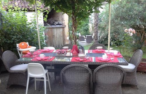 Coudures Maison | Maison d'hôtes Brameloup Jardin Ovale