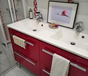 Saclay Lit Et Petit-Déjeuner | Maison d'hôtes les roses trémières
